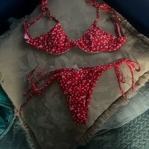 SHEIN Red and White Floral Bikini